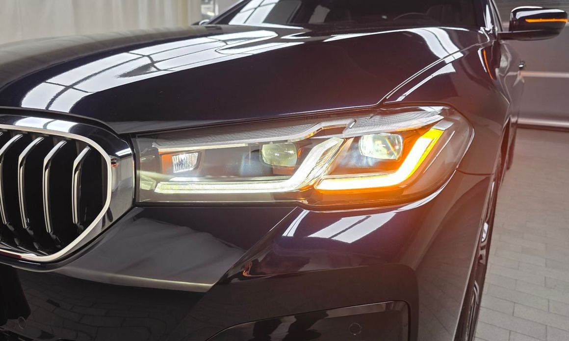 BMW 5-Series 2022