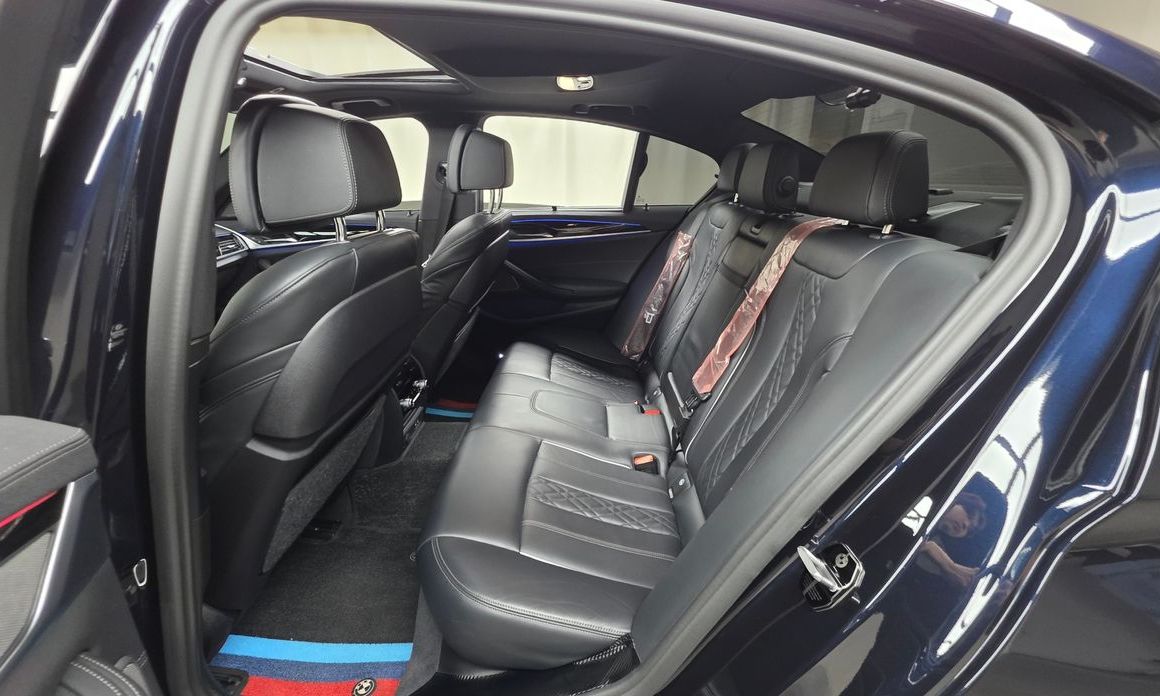 BMW 5-Series 2022