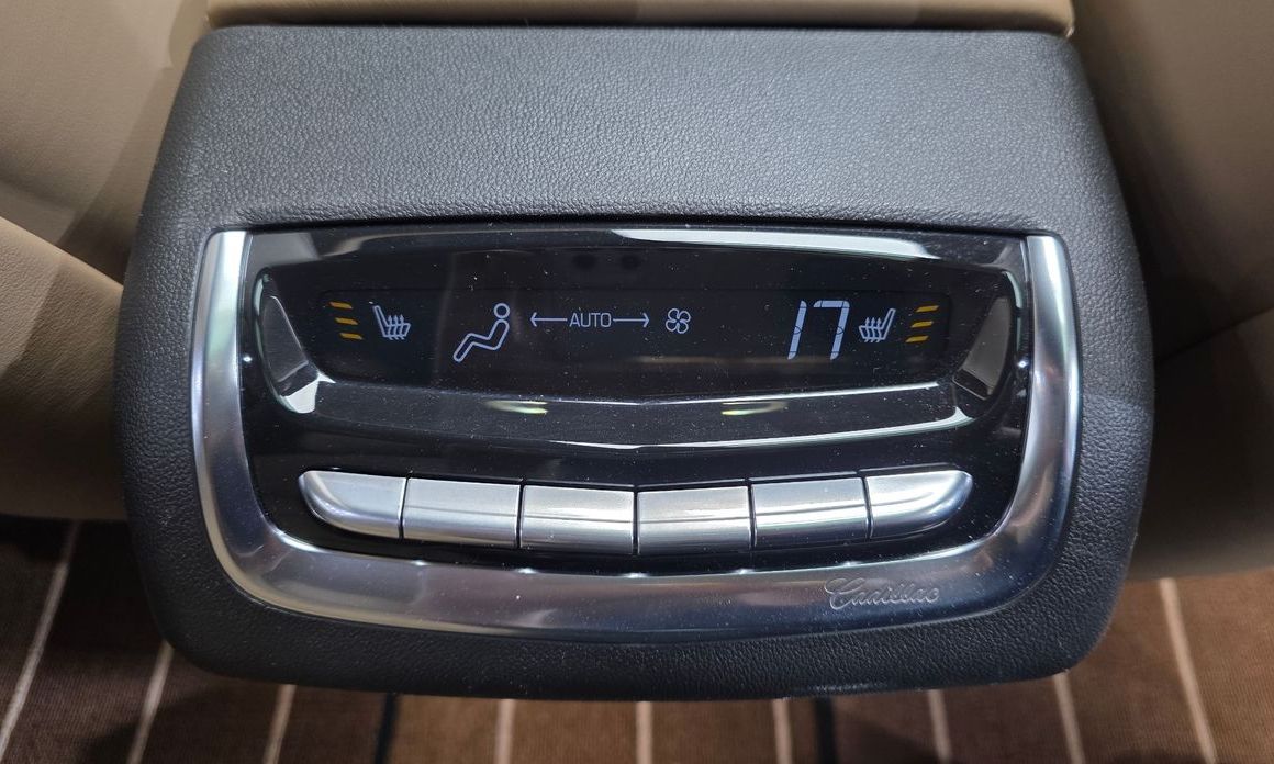 Cadillac XT6 2023