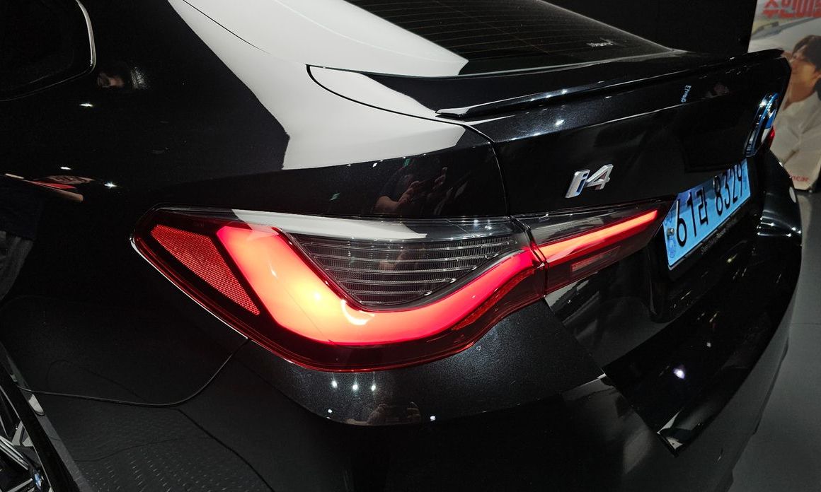 BMW i4 2024