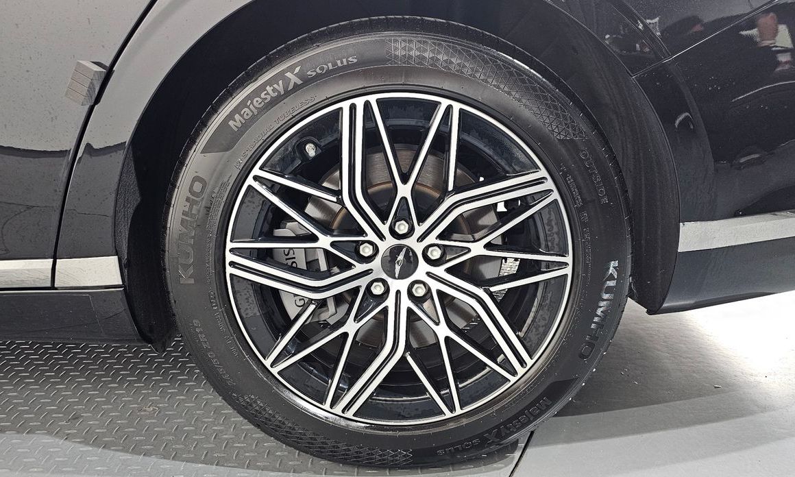 Genesis G90 2022