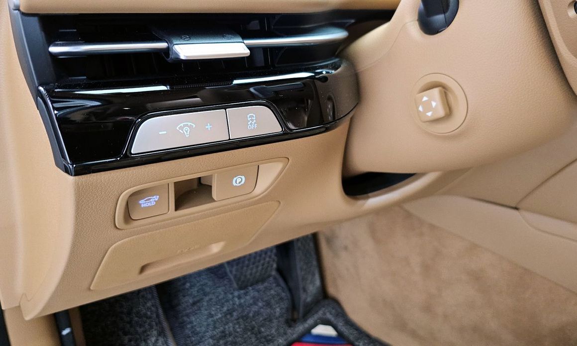 Genesis G80 2025