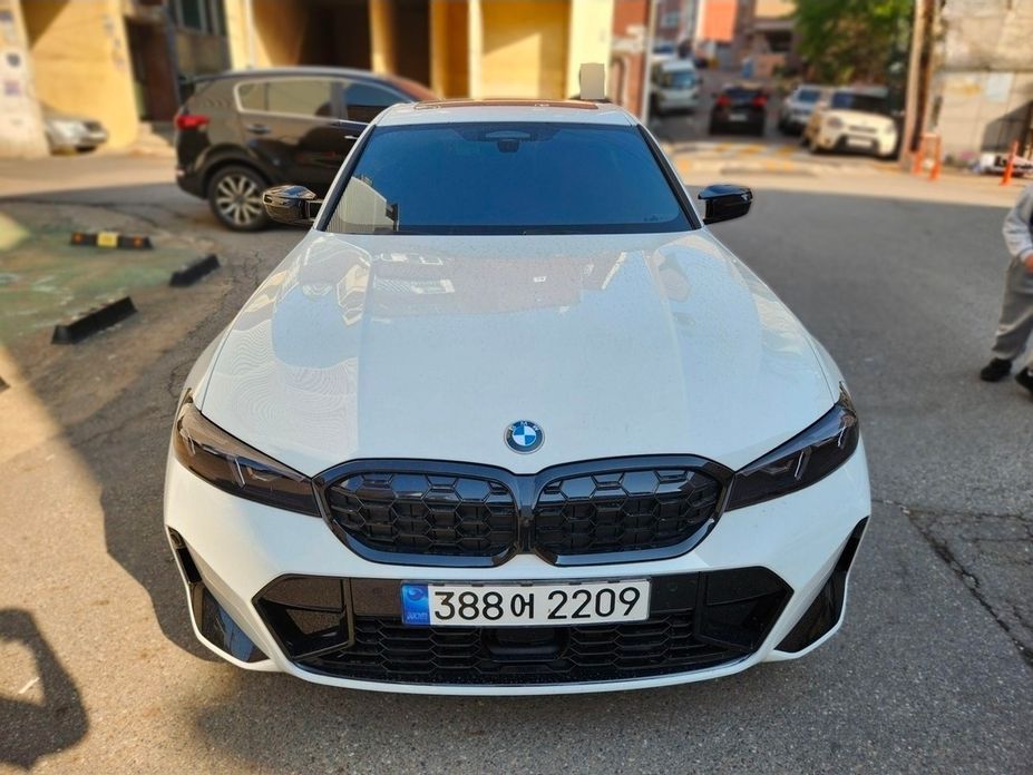 BMW 3-Series 2024