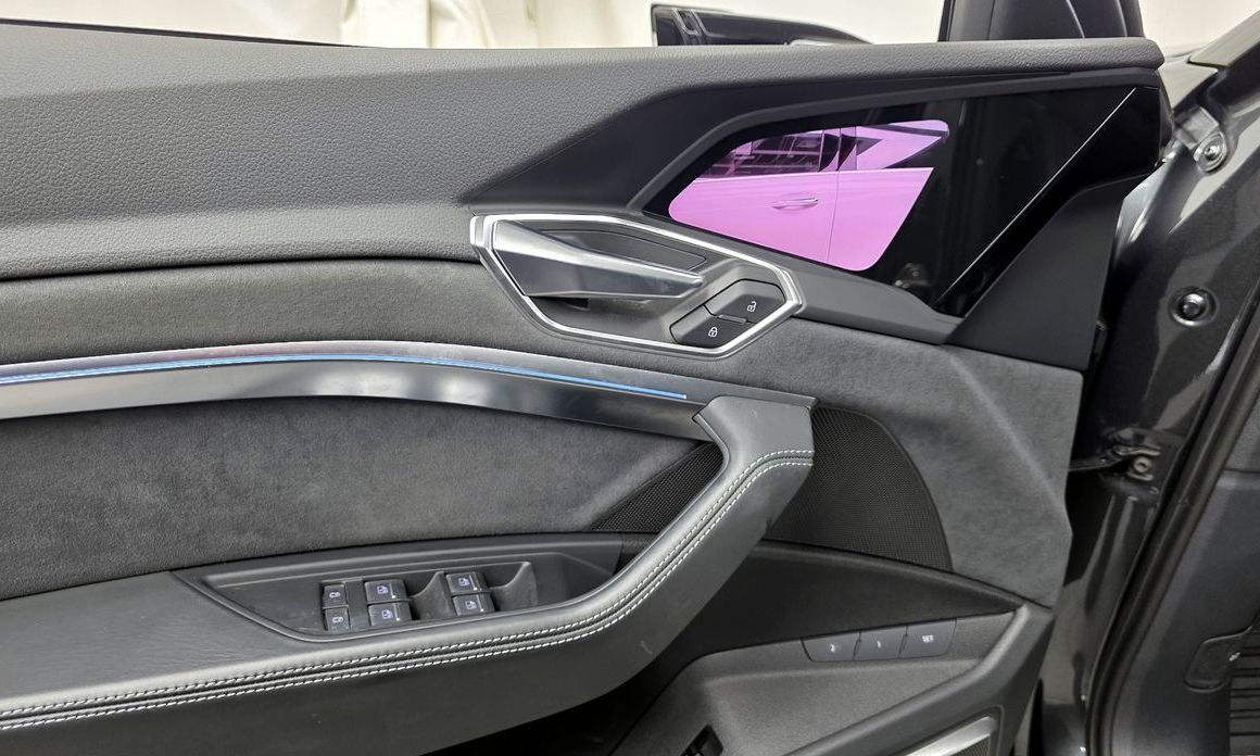 Audi e-tron 2023