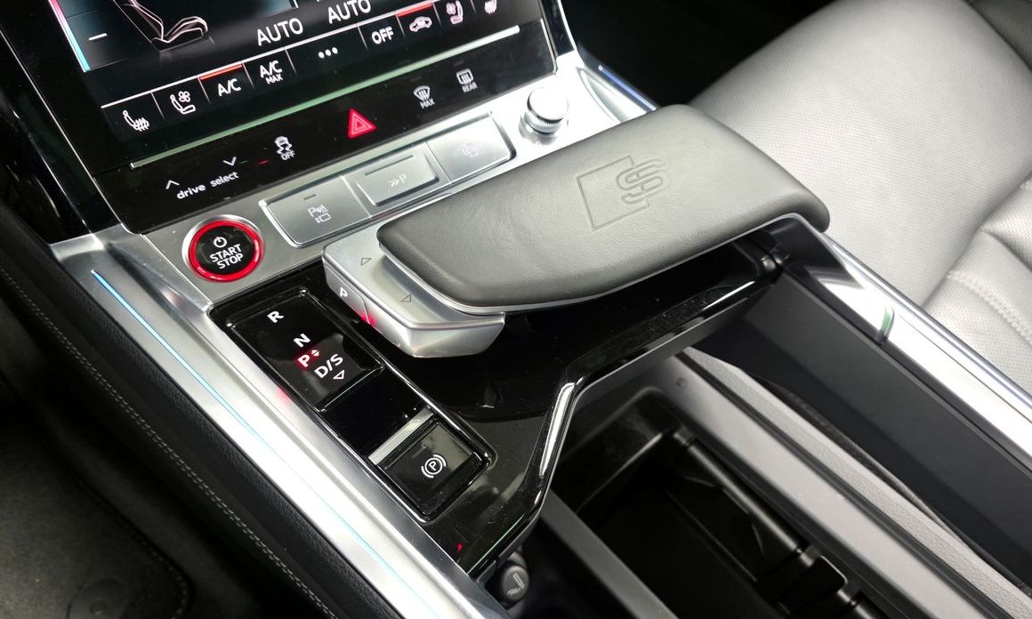Audi e-tron 2023