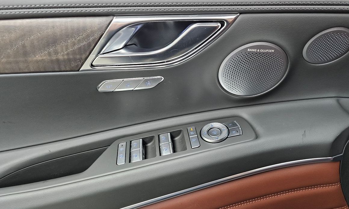 Genesis GV80 2025