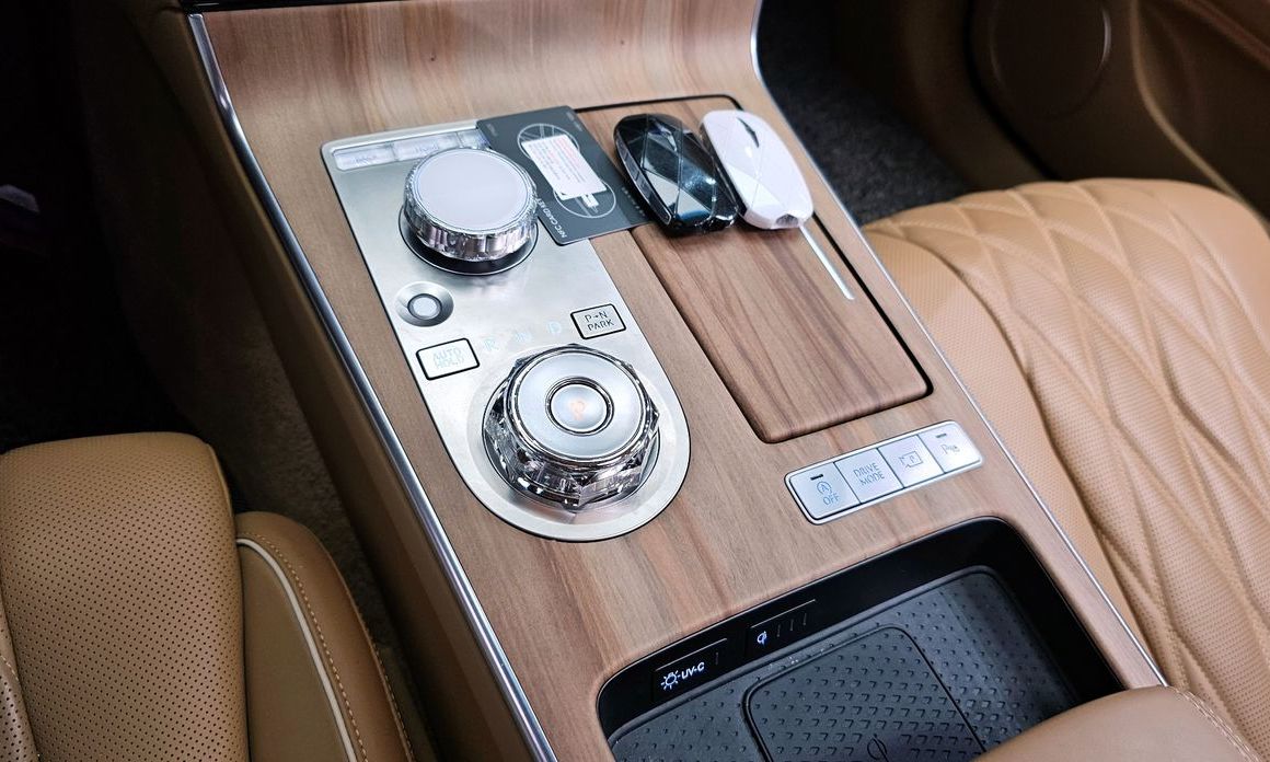 Genesis G80 2025