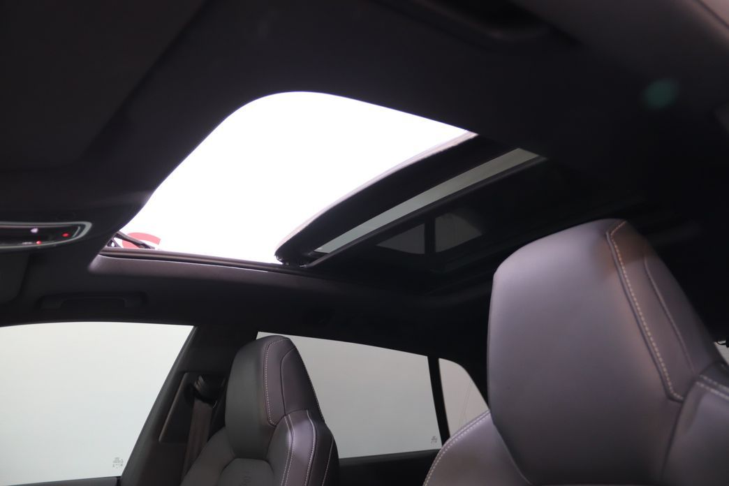 Audi Q8 2021