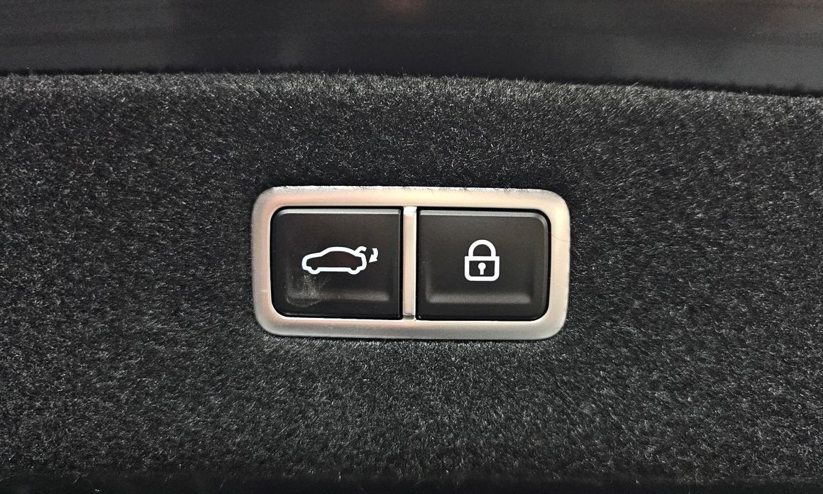 Genesis G90 2022