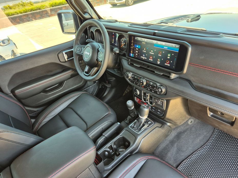 Jeep Wrangler 2025