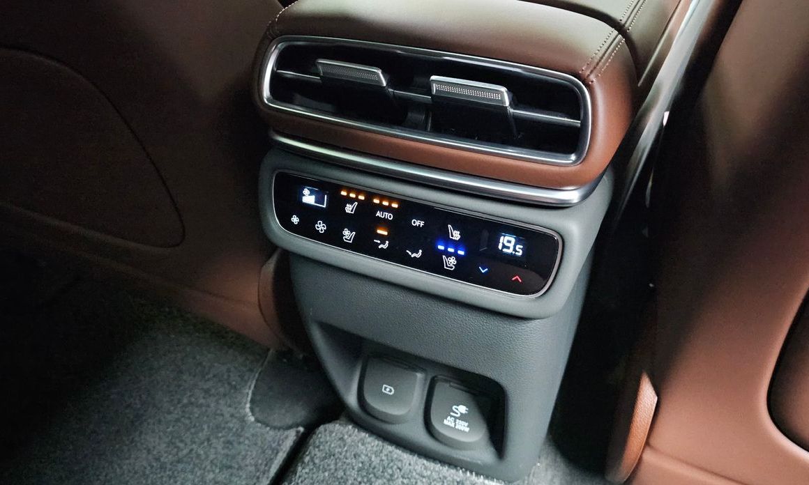 Genesis GV80 2025