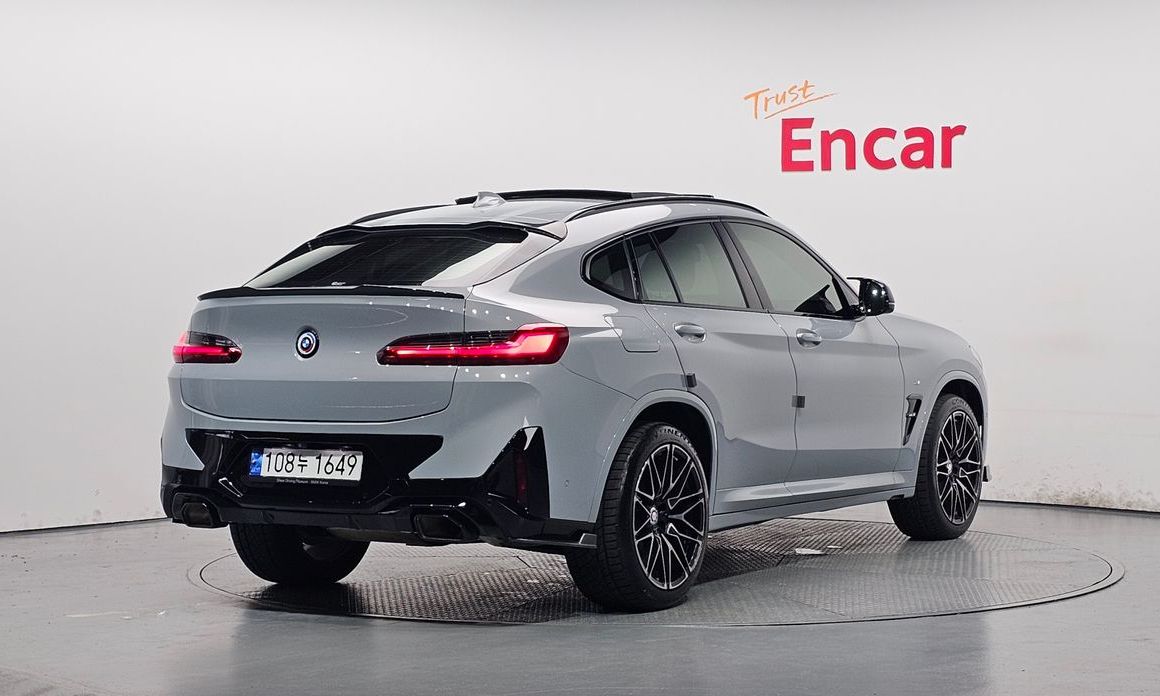 BMW X4 2023