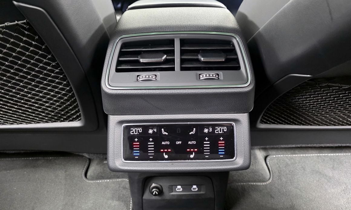 Audi e-tron 2023