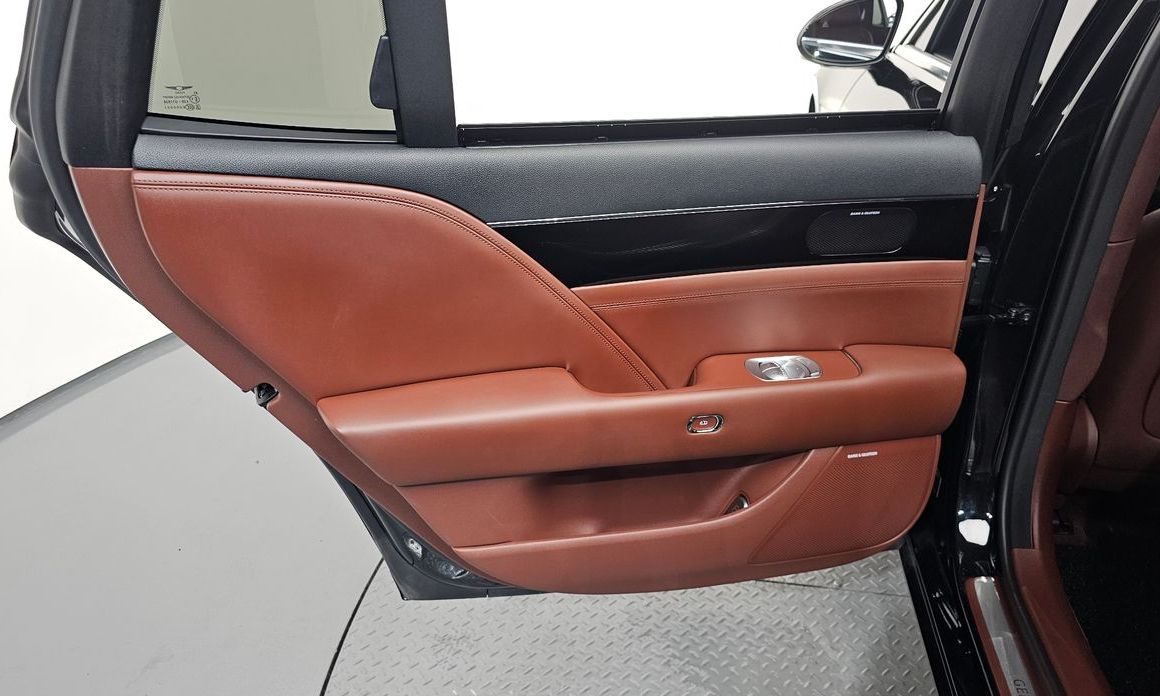 Genesis G90 2022