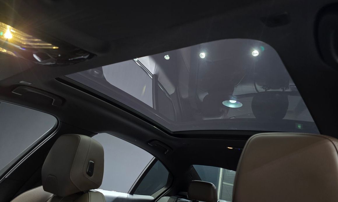 BMW 5-Series 2025