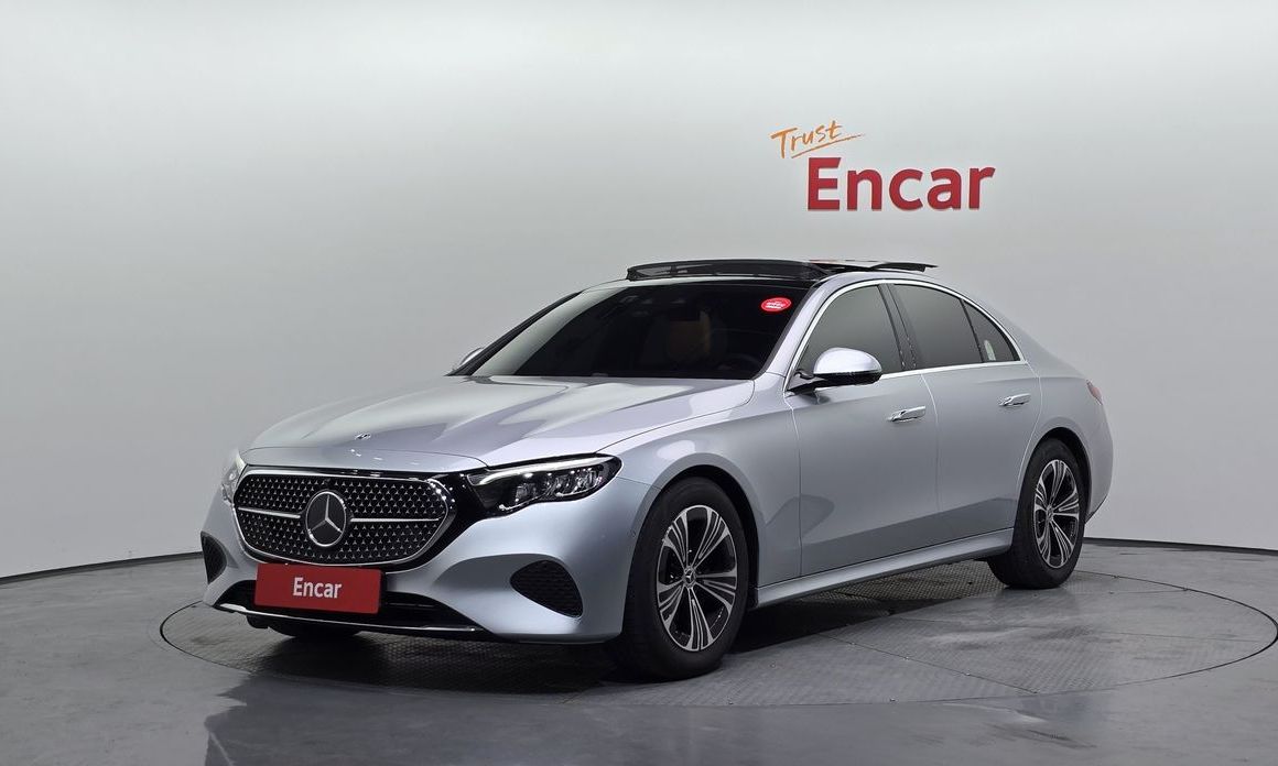 Mercedes-Benz E-Class 2025