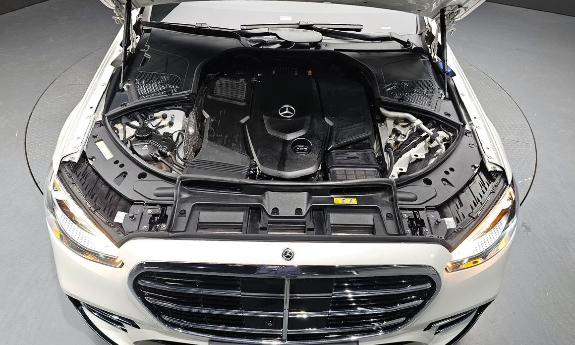 Mercedes-Benz S-Class 2021