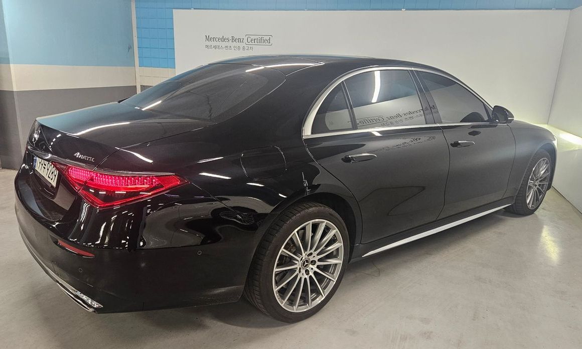 Mercedes-Benz S-Class 2021