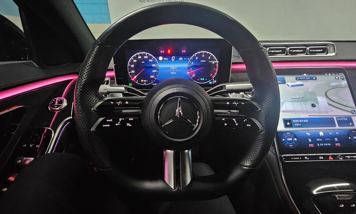 Mercedes-Benz S-Class 2021