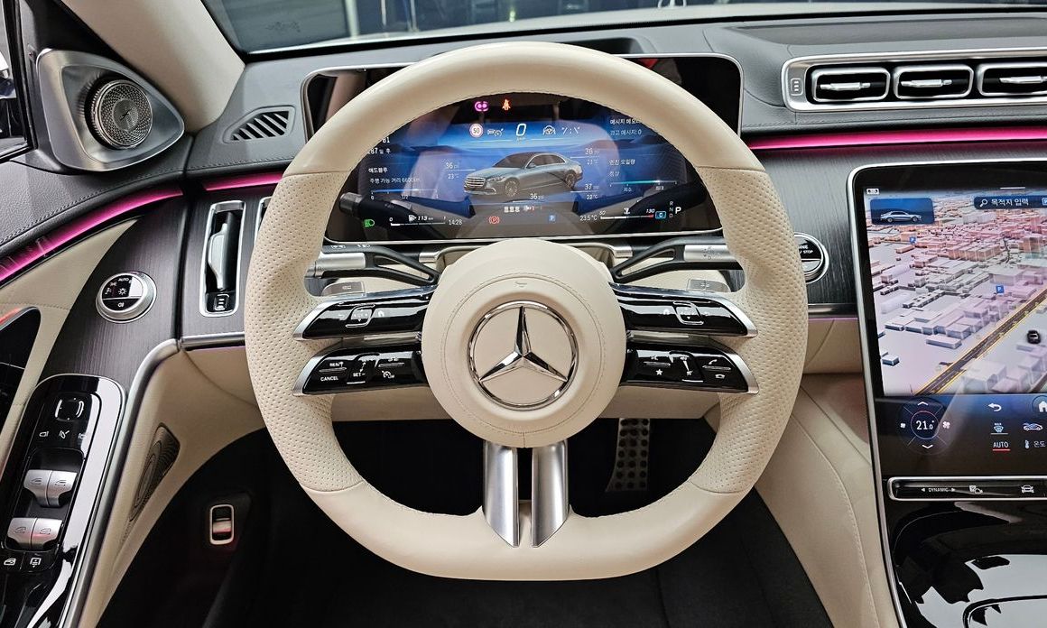 Mercedes-Benz S-Class 2021