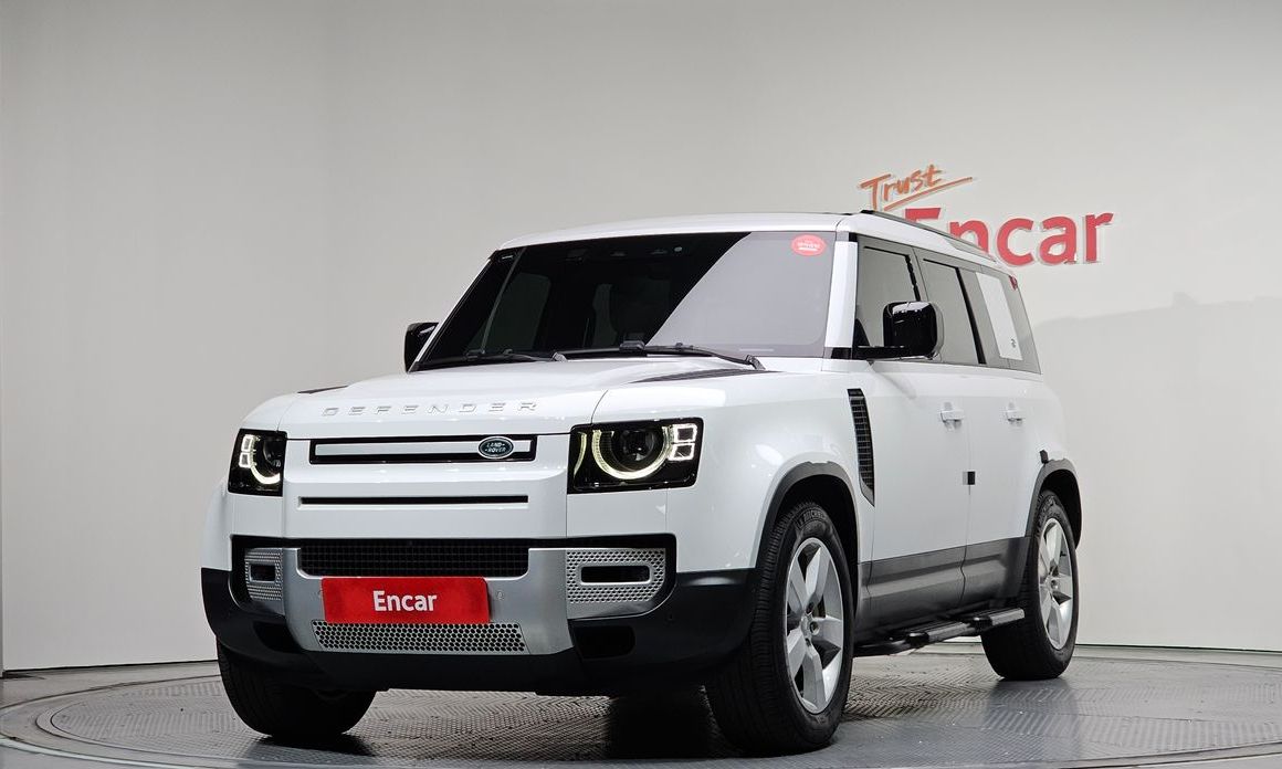 Land Rover Defender 2023