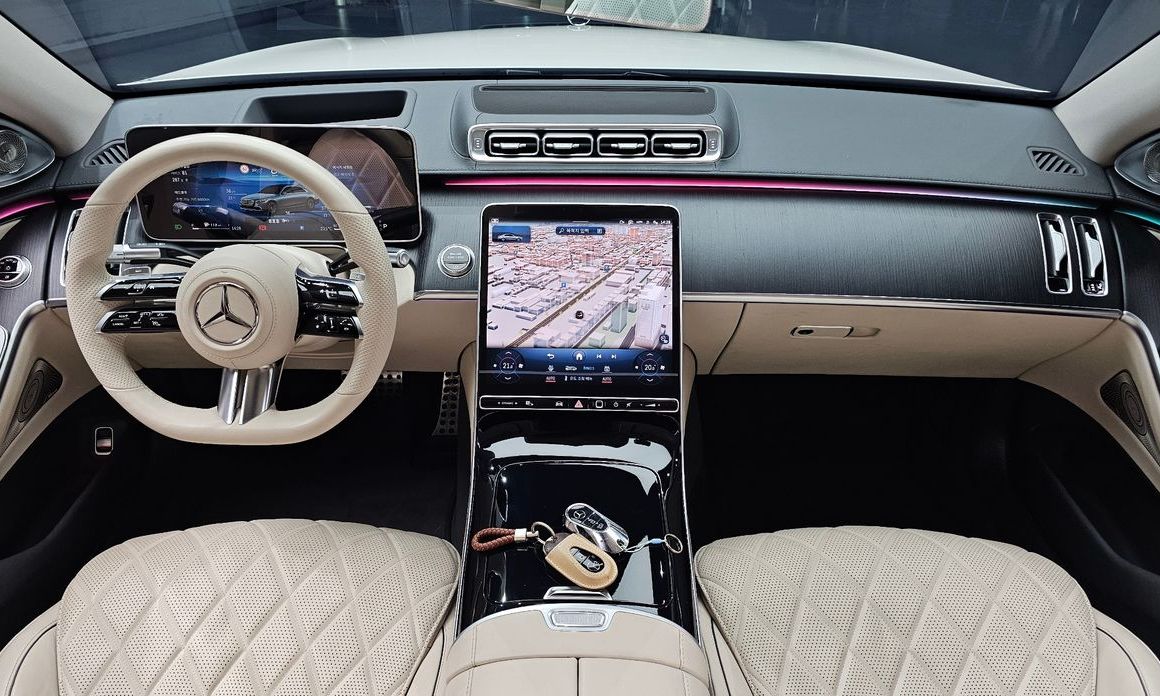 Mercedes-Benz S-Class 2021