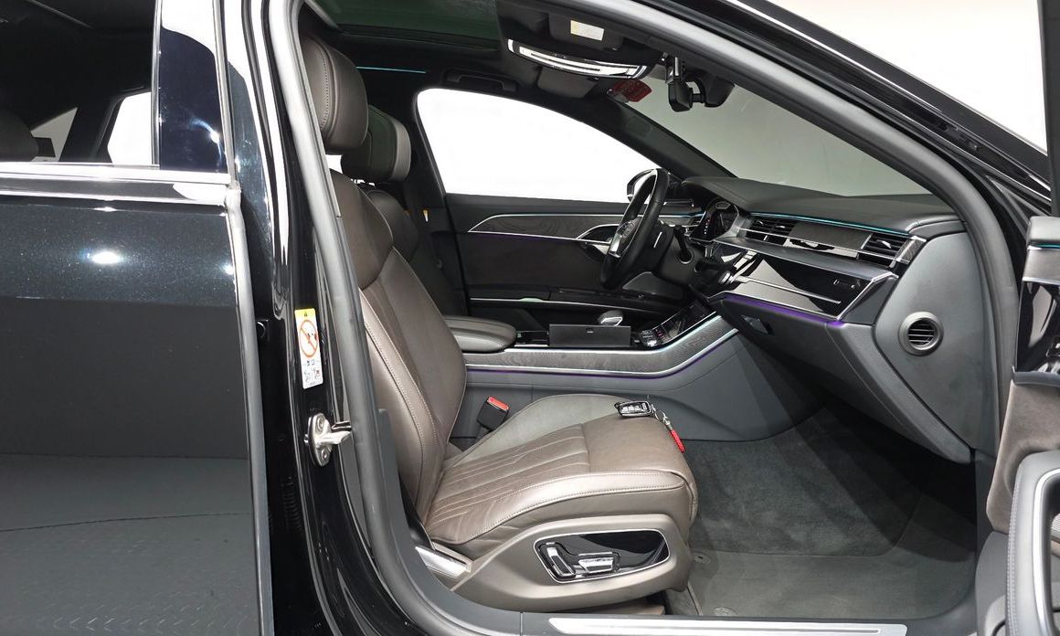 Audi A8 2023