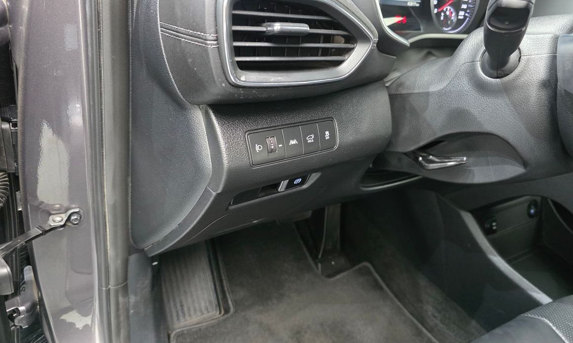 Hyundai Santafe 2022