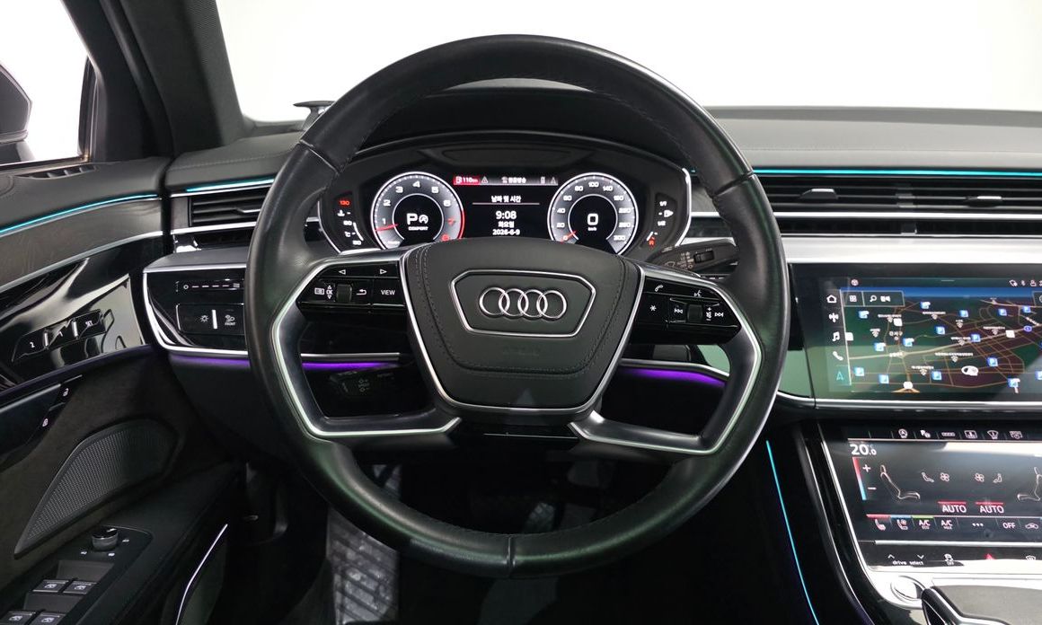 Audi A8 2023