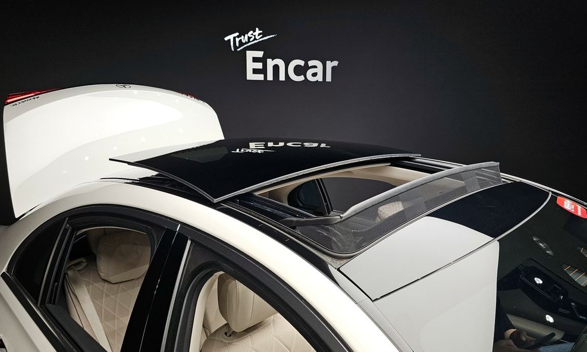 Mercedes-Benz S-Class 2021