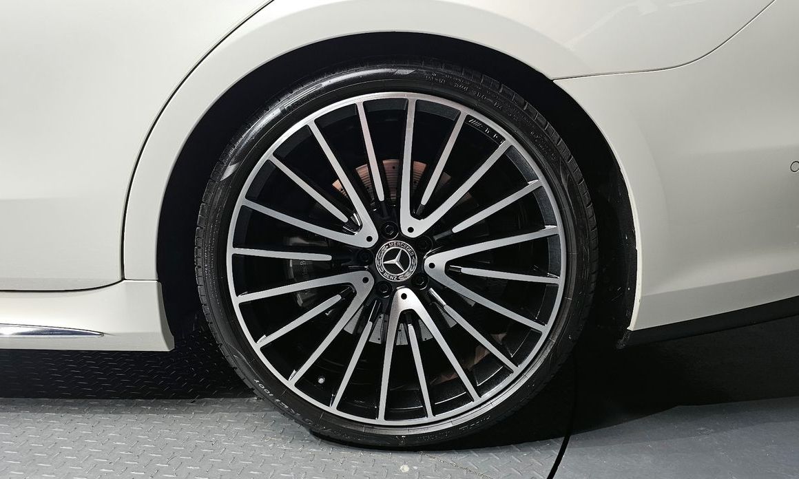 Mercedes-Benz S-Class 2021