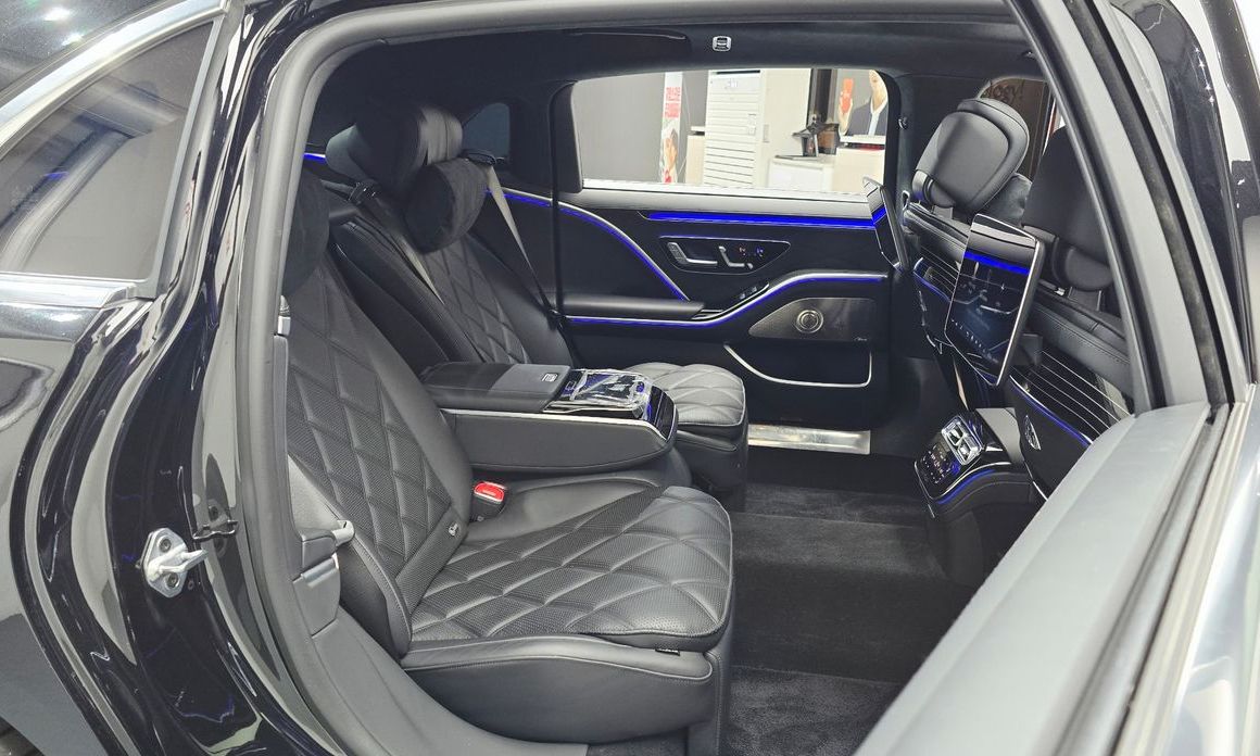 Mercedes-Benz S-Class 2023