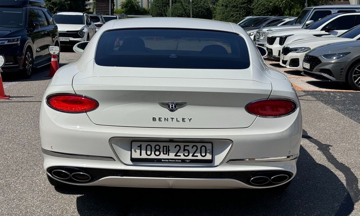 Bentley Continental 2020