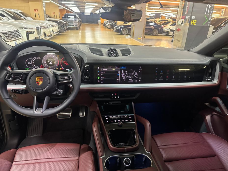 Porsche Cayenne 2024