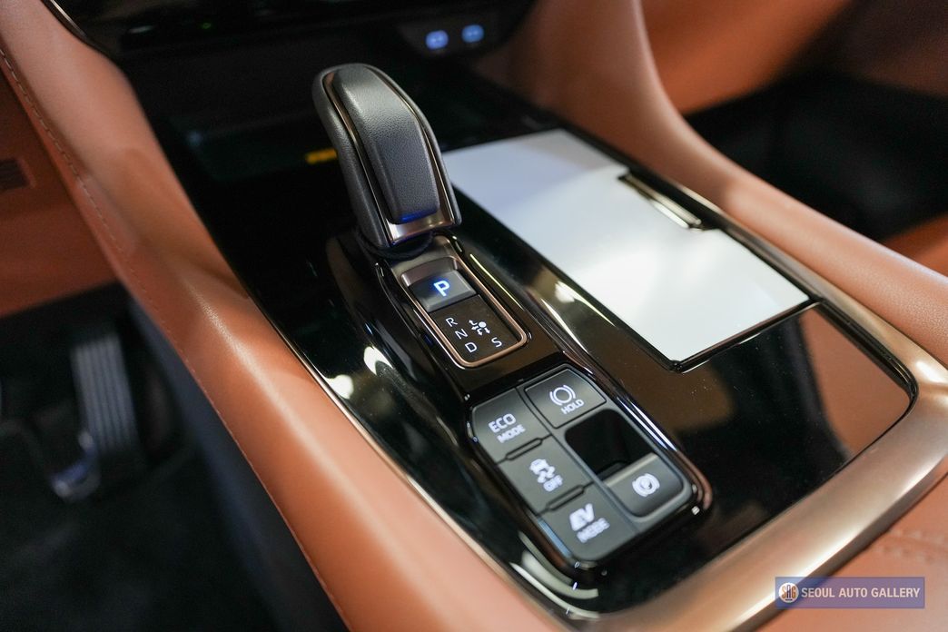 Toyota Alphard 2025