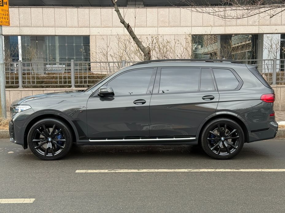BMW X7 2022
