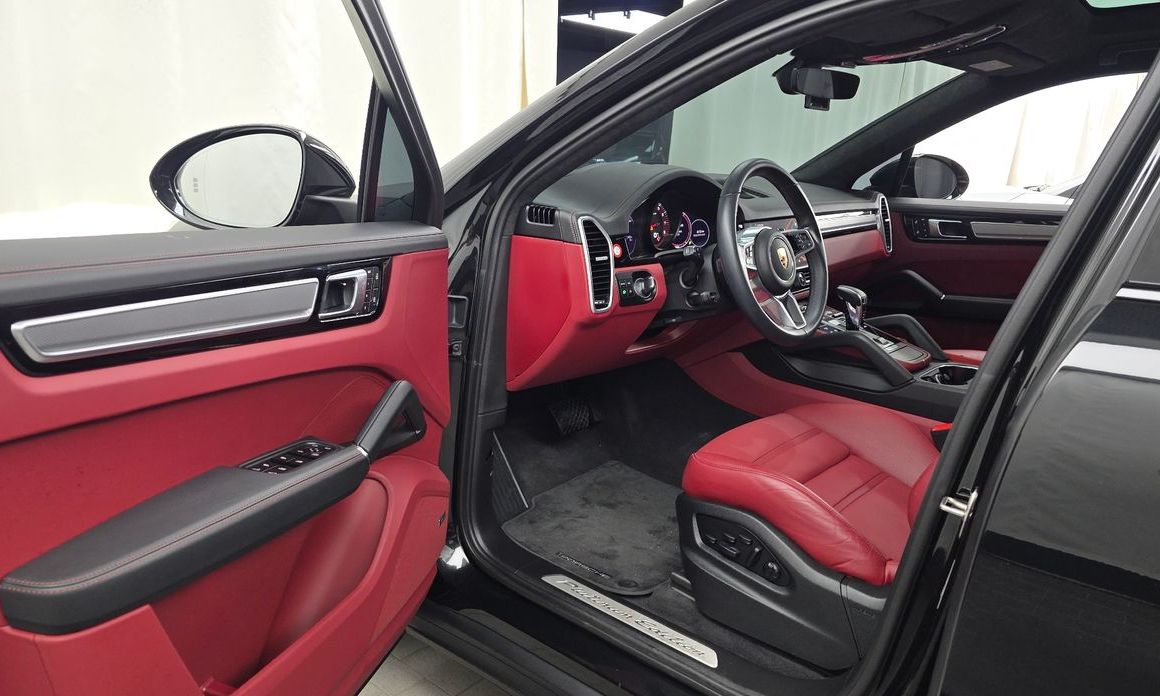Porsche Cayenne 2023
