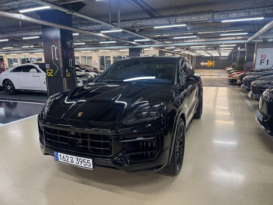 Porsche Cayenne 2024