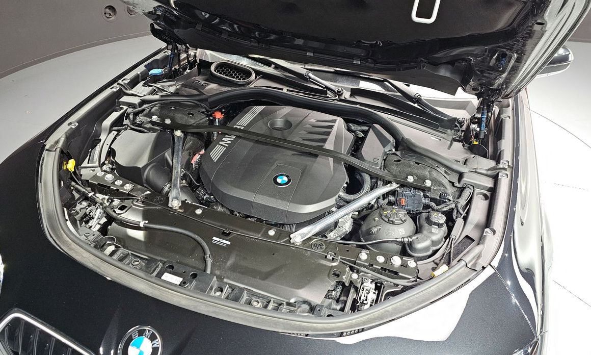 BMW 7-Series 2024