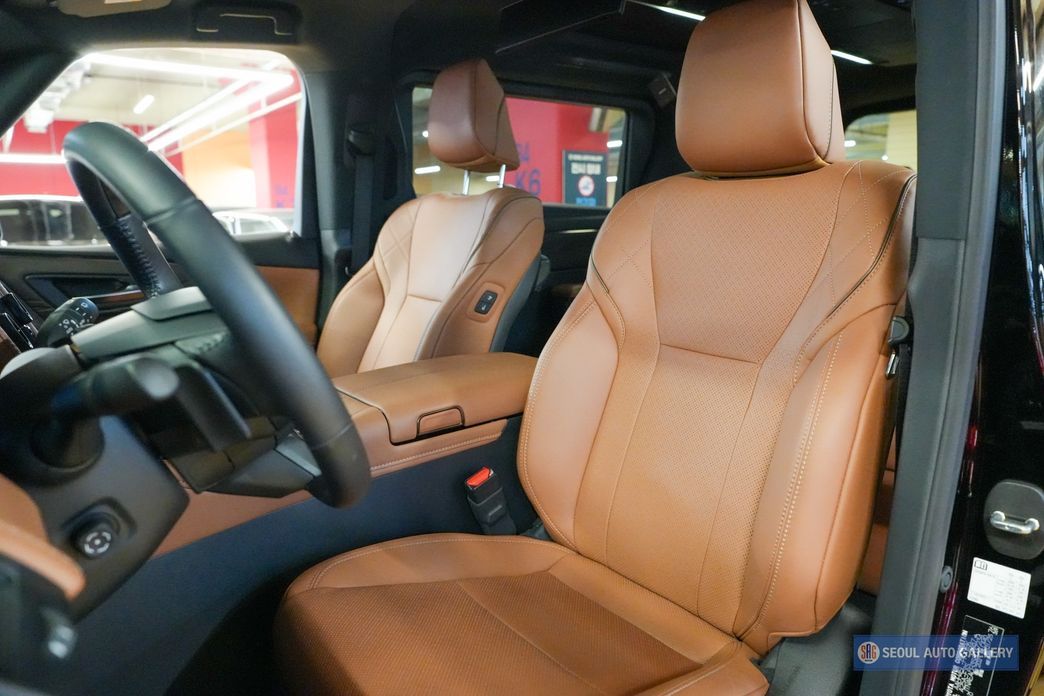 Toyota Alphard 2025