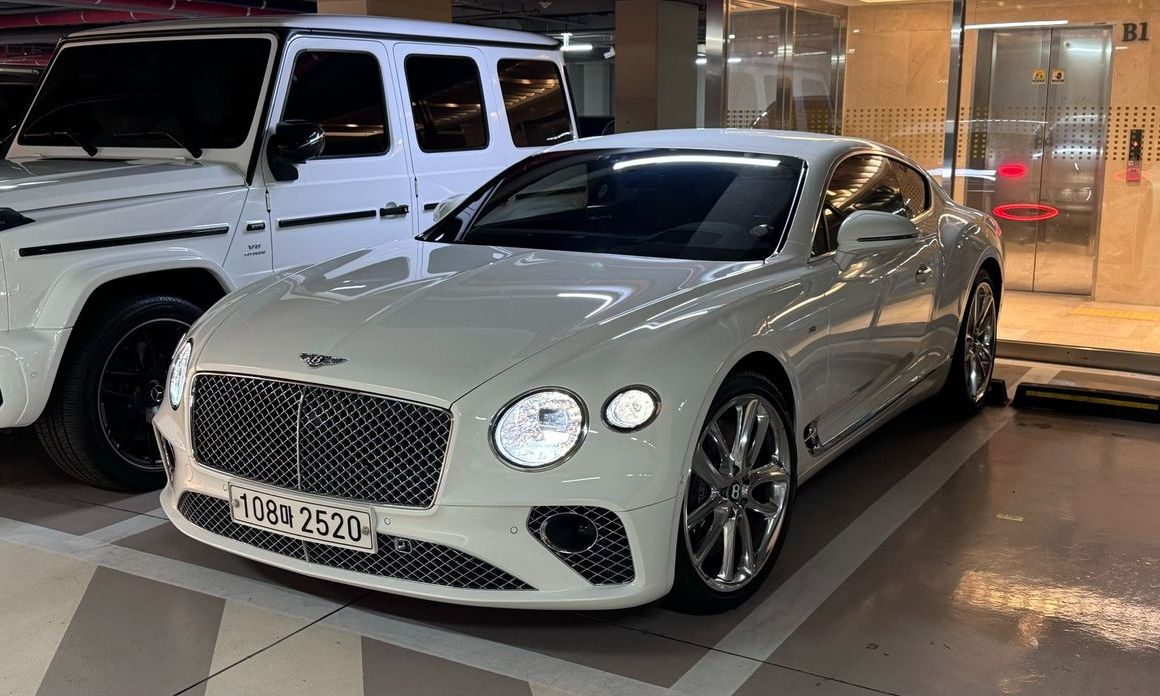 Bentley Continental 2020