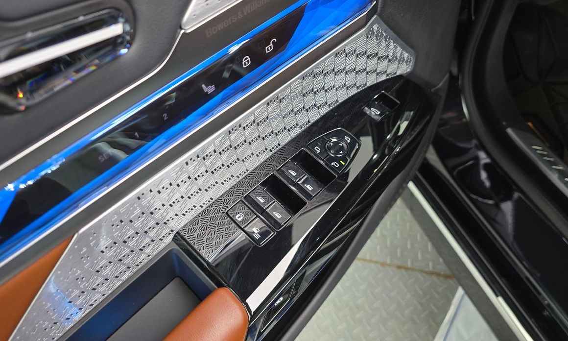BMW i7 2025