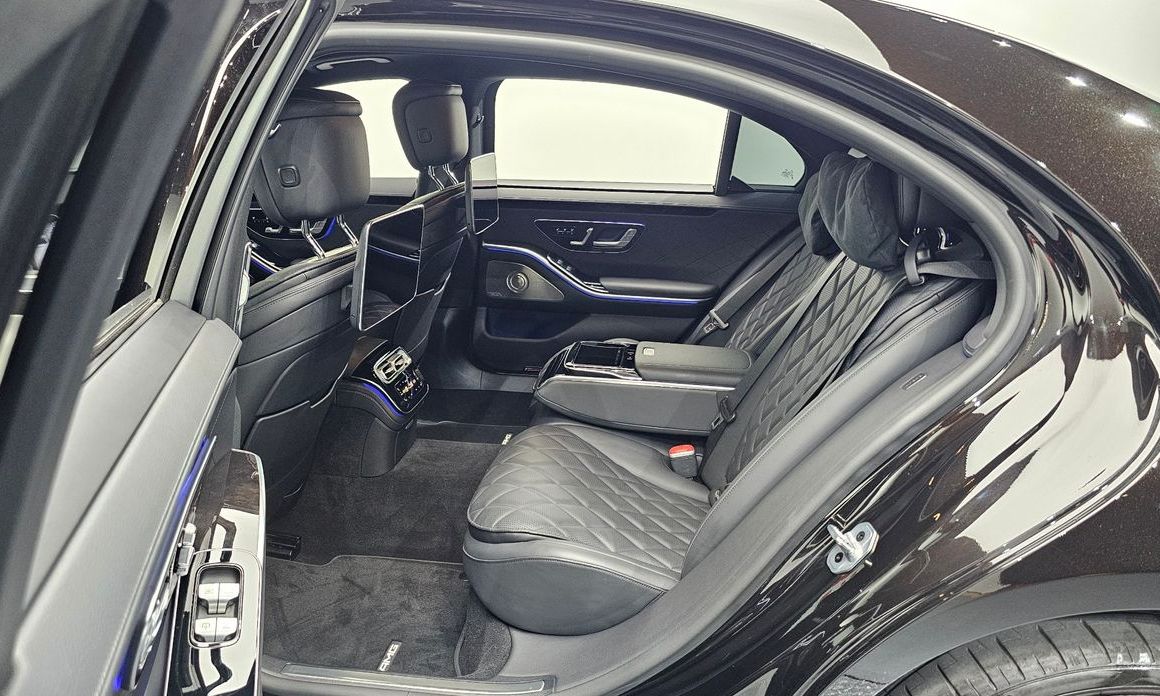 Mercedes-Benz S-Class 2023