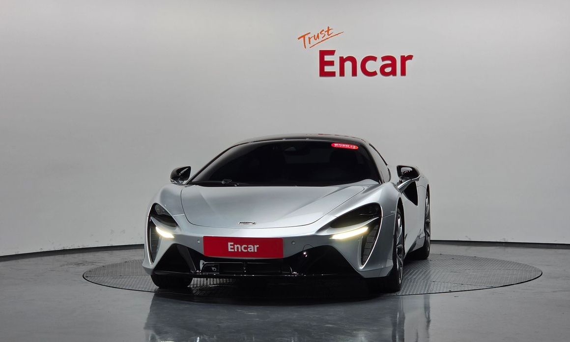 Mclaren Artura 2023