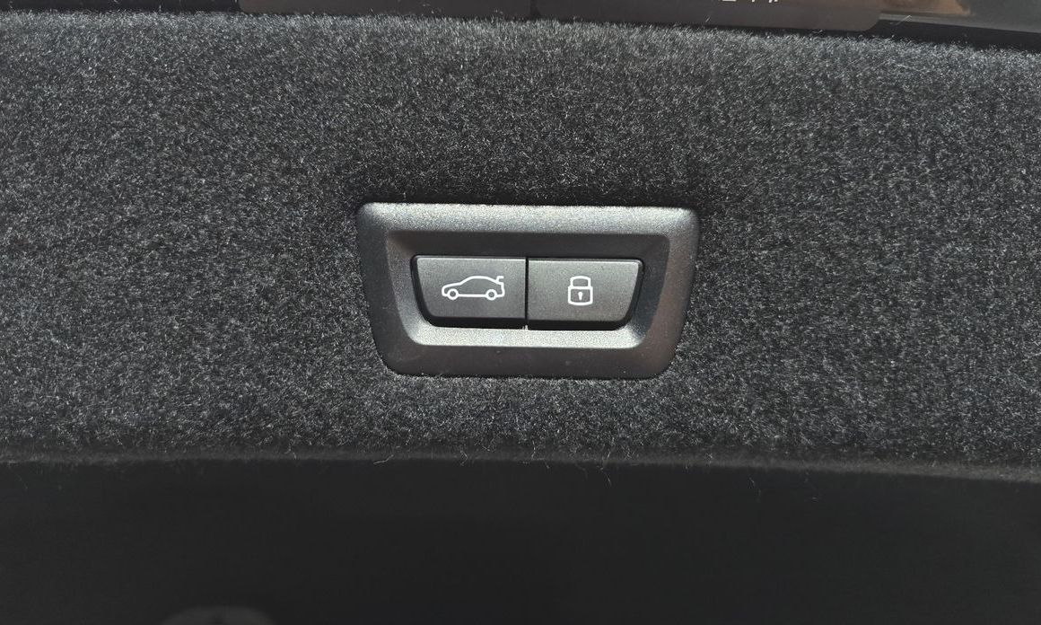 BMW i7 2025