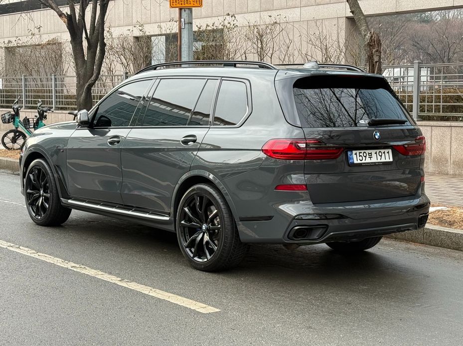 BMW X7 2022