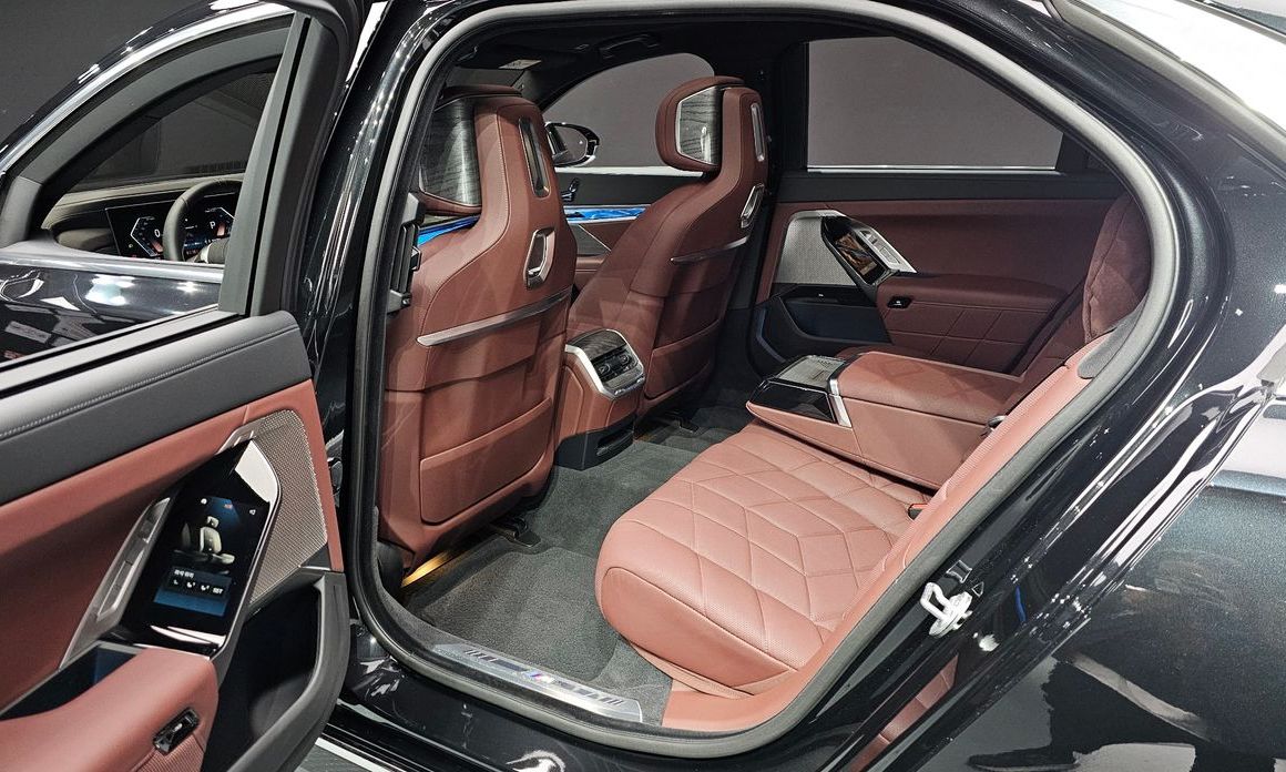 BMW 7-Series 2024