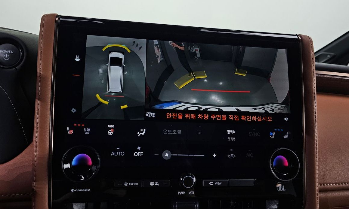 Toyota Alphard 2025