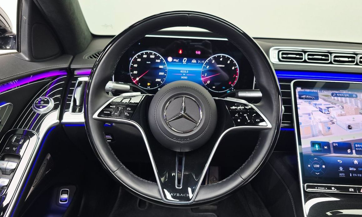 Mercedes-Benz S-Class 2023
