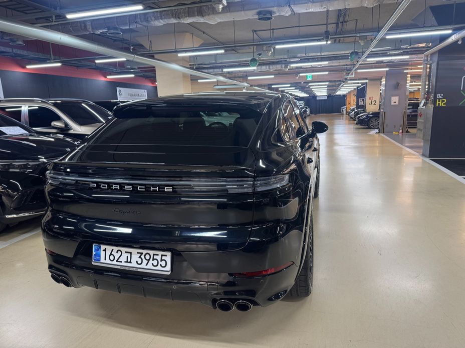 Porsche Cayenne 2024